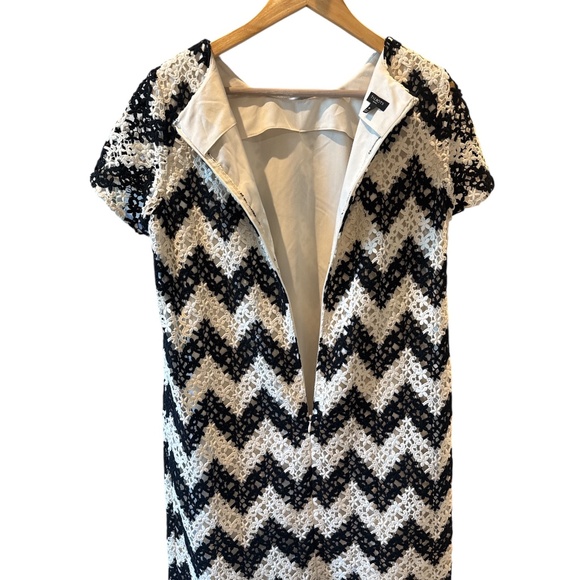 Talbots 8P Dress Crochet Black Ivory Chevron Stripe Sheath Work Cocktail EUC - Picture 6 of 8